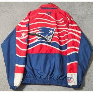 Vintage New England Patriots Jacket Size Medium Reebok Pro Line Windbreaker 90s